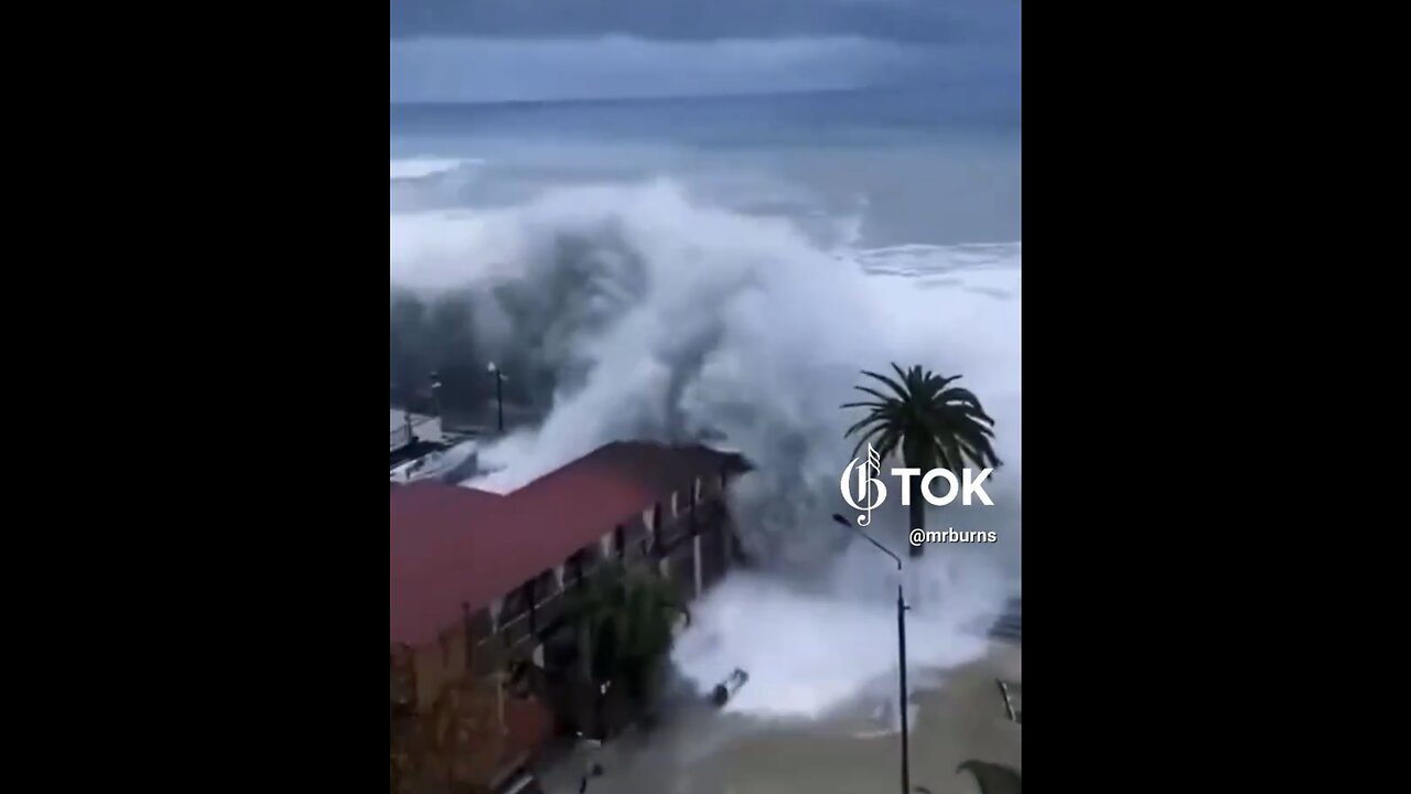 HURRICANE MILTON🌊🏚️⛈️FIERCE TONADOES DESTROY FLORIDA HOMES🏘️🌪️💫