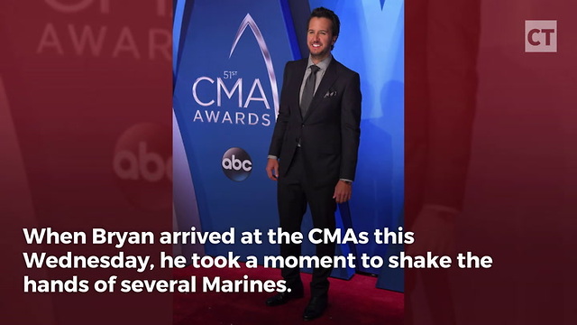 Luke Bryan Shakes Marines' Hands