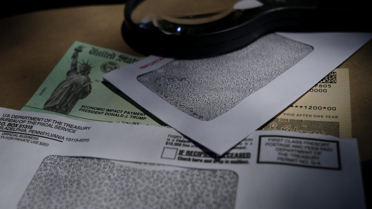 Scammers Targeting Upcoming COVID Relief Checks, Tax Refunds