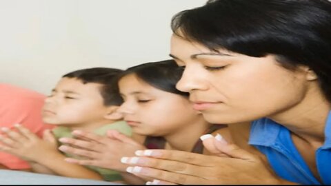 Nighttime Prayer for God's Presence #youtubeshorts #godslove #faith #mercy #grace #jesus #god #love