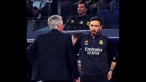 Davide Ancelotti going crazy with Carlo Ancelotti 🤯