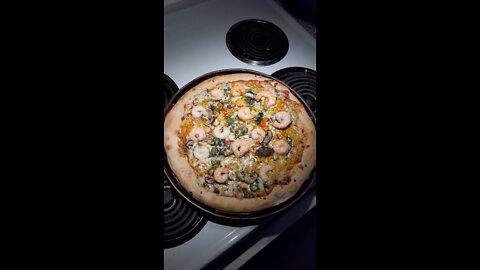 Making pizza