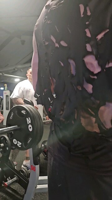 This 140kg isn't VOID! #motivation #gymworkout #constantimprovement