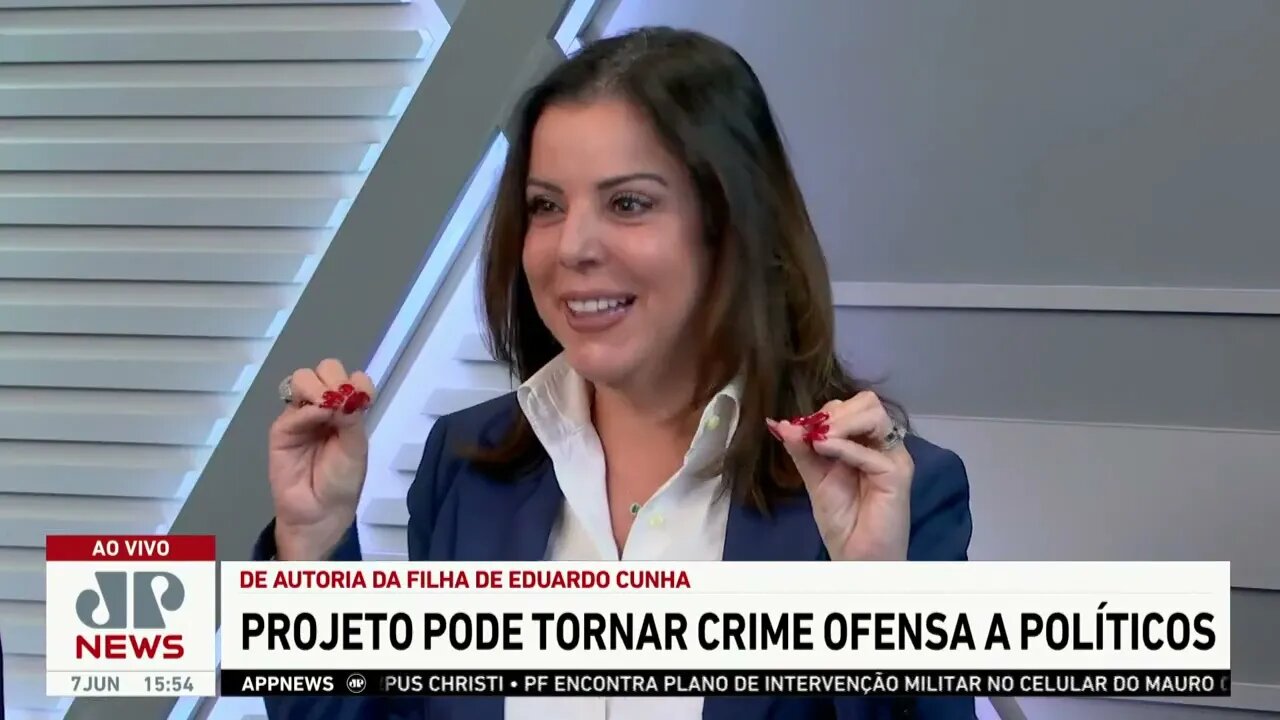 Projeto de Lei pode tornar crime ofensa a políticos I LINHA DE FRENTE