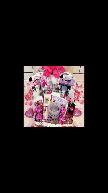 MOTHER'S DAY GIFT BASKET 4
