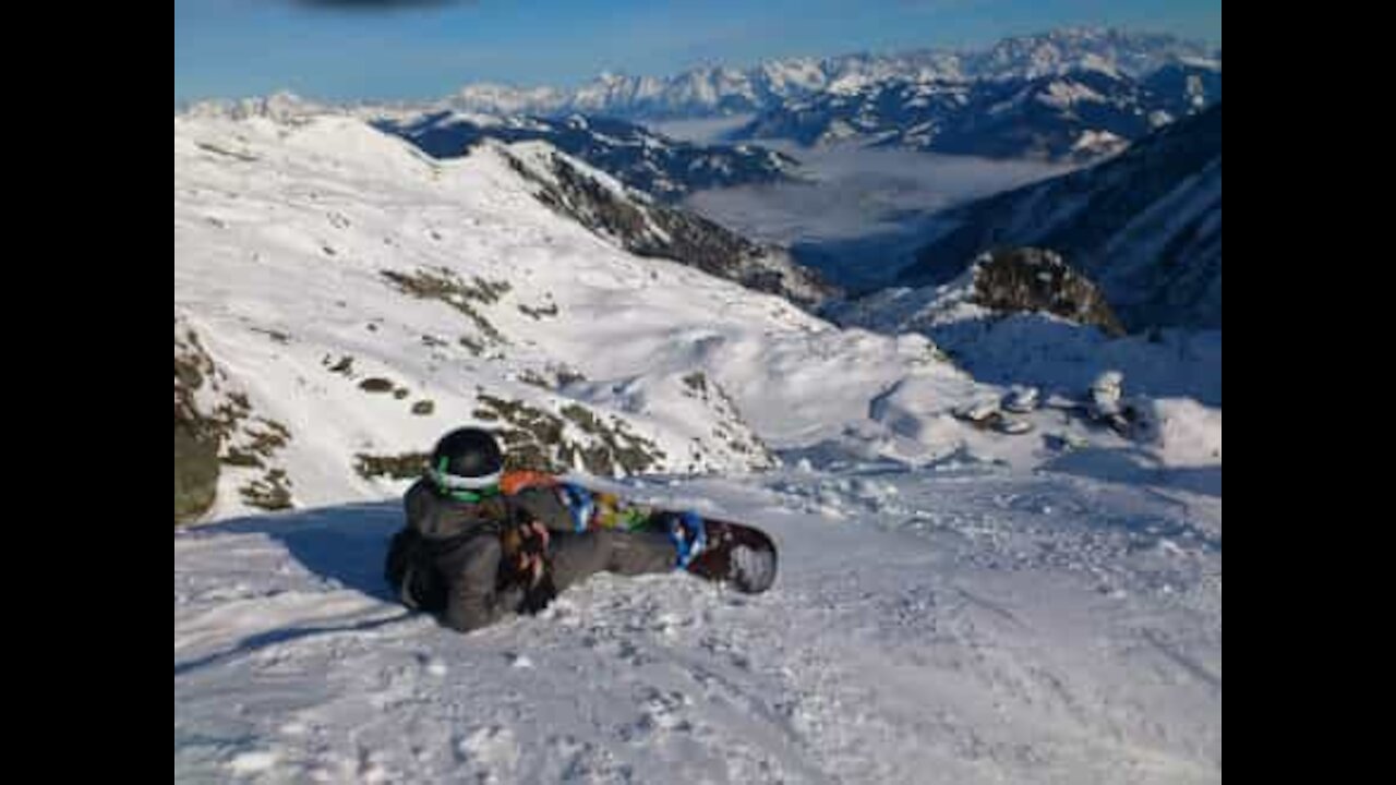 Il défie la mort en snowboard et évite le pire