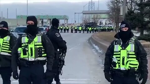 🇨🇦 Ambassador Bridge 🚚 Blockade (HEAVY POLICE PRESENCE)