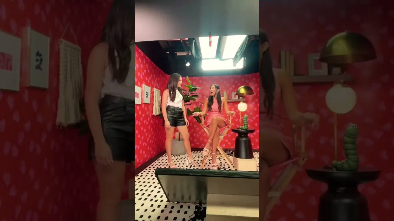 Conservatives have better outfits :)