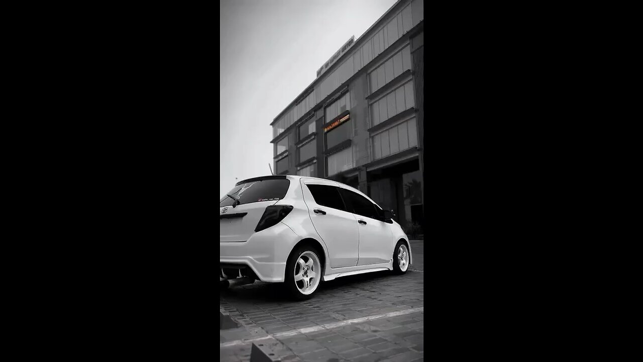 Toyota Vitz Modified