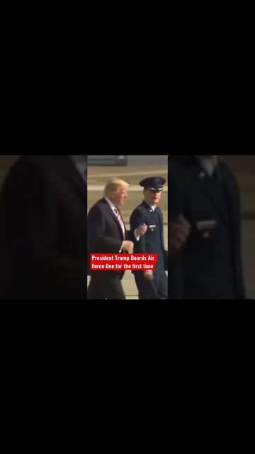 President Trump Boards Air Force One for the first time #shorts #presidenttrump @The Day After