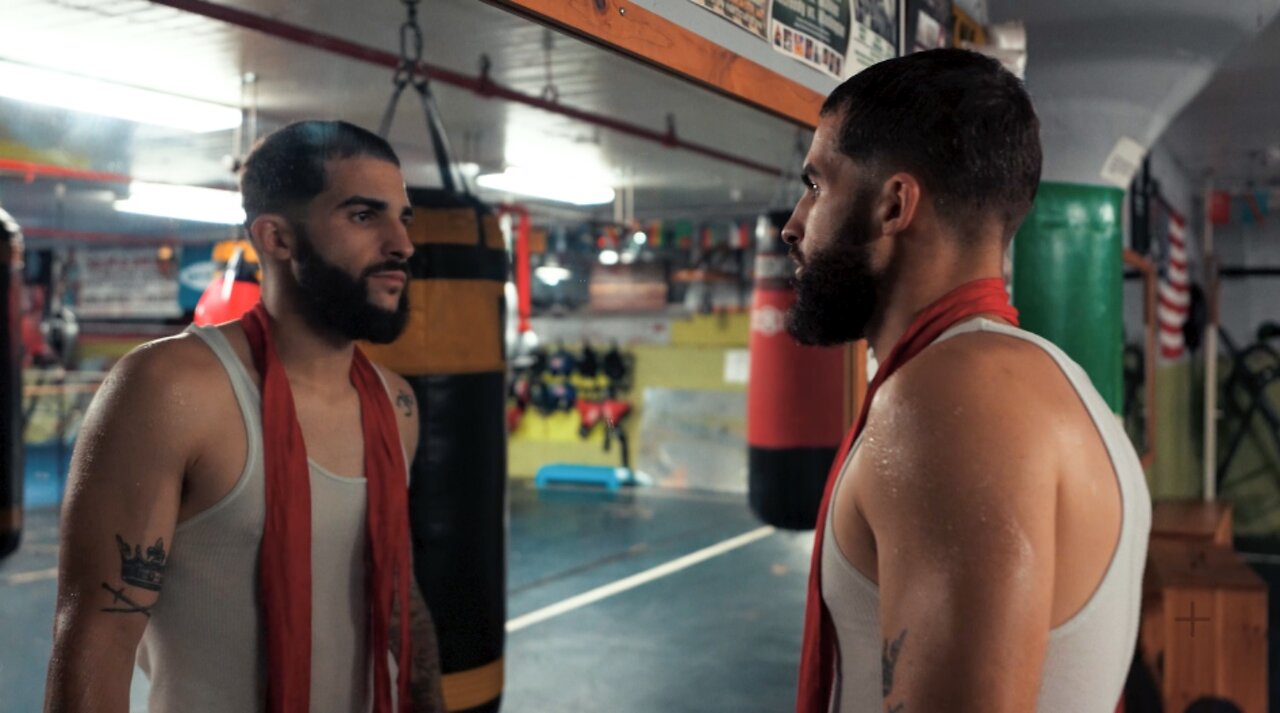 Boxing documentary. Shadows of Triumph: Gabriel Morales' Boxing Tale.