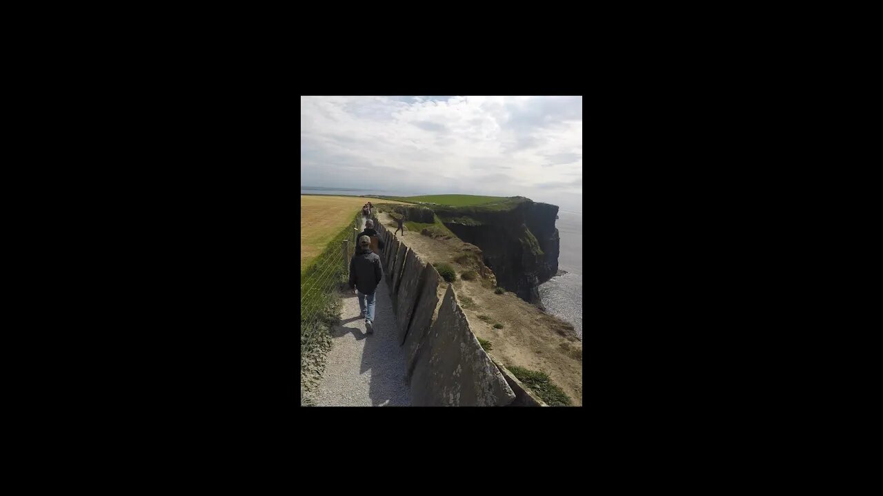 Cliffs Of Moher (702 FT)