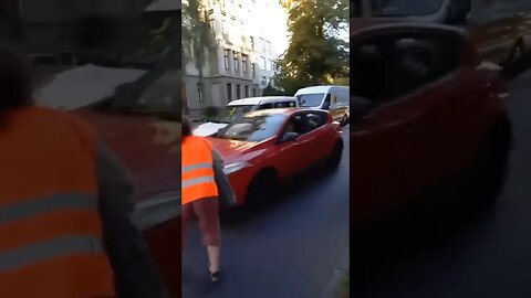 Guy Drives Through Protestors Banner! 😲