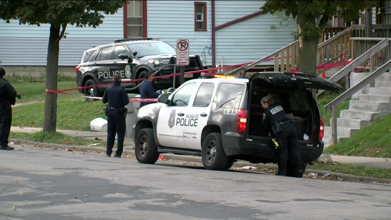 Police: 16-year-old boy shot to death on Hadley St.