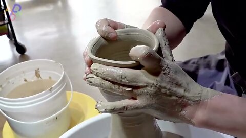 Luxury Teapot Making Process. Korean Pottery Master Craftsman-6