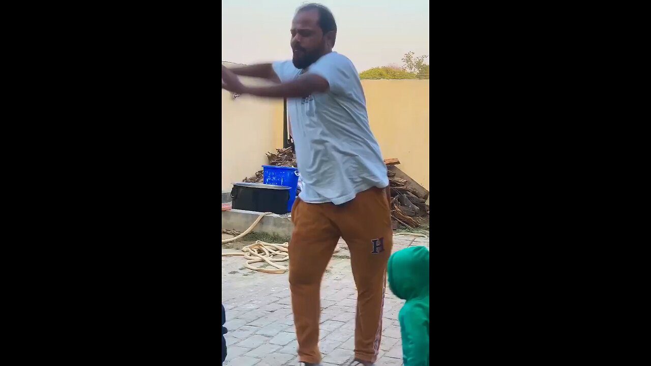 Very Funny Dance video