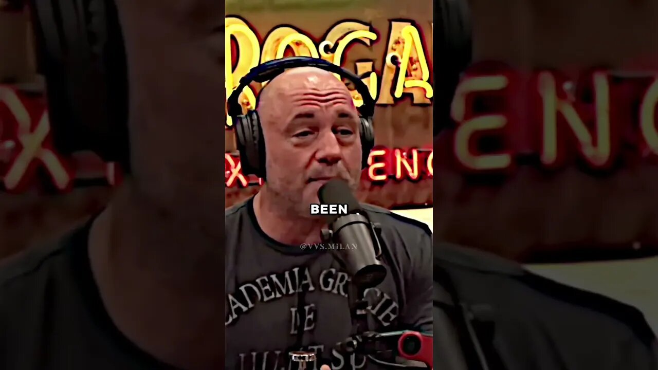 Joe Rogan on Andrew Tate’s Arrest #joerogan #AndrewTate #news