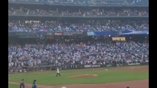 Mariner Fans BOO Fauci As He Throws First Pitch