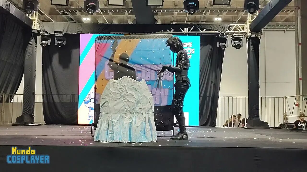 Apresentação Cosplay de Edward do filme Edward Mãos de Tesoura no Anime Santos Geek Fest 2023!
