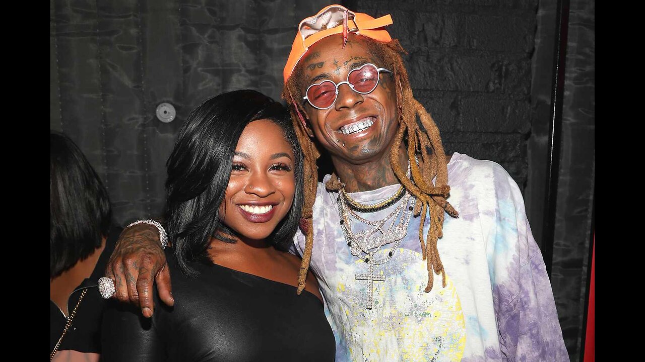 Reginae Carter was Celebrating With Her Dad #lilwayne For His 42nd Birthday #reginaecarter #HBD 🎉🍾