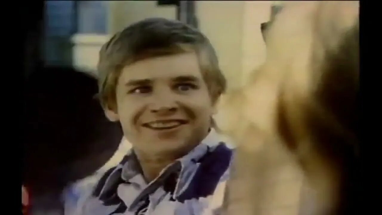 1977 and 1985 COCA-COLA TV COMMERCIALS
