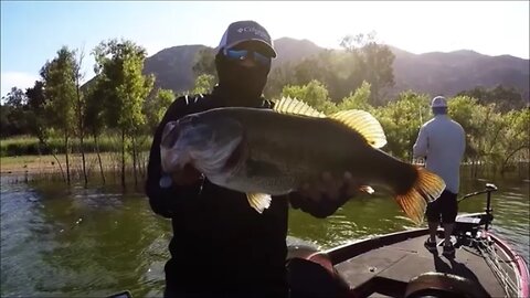 Throwback - 7 lber at Lake Hodges Escondido, CA