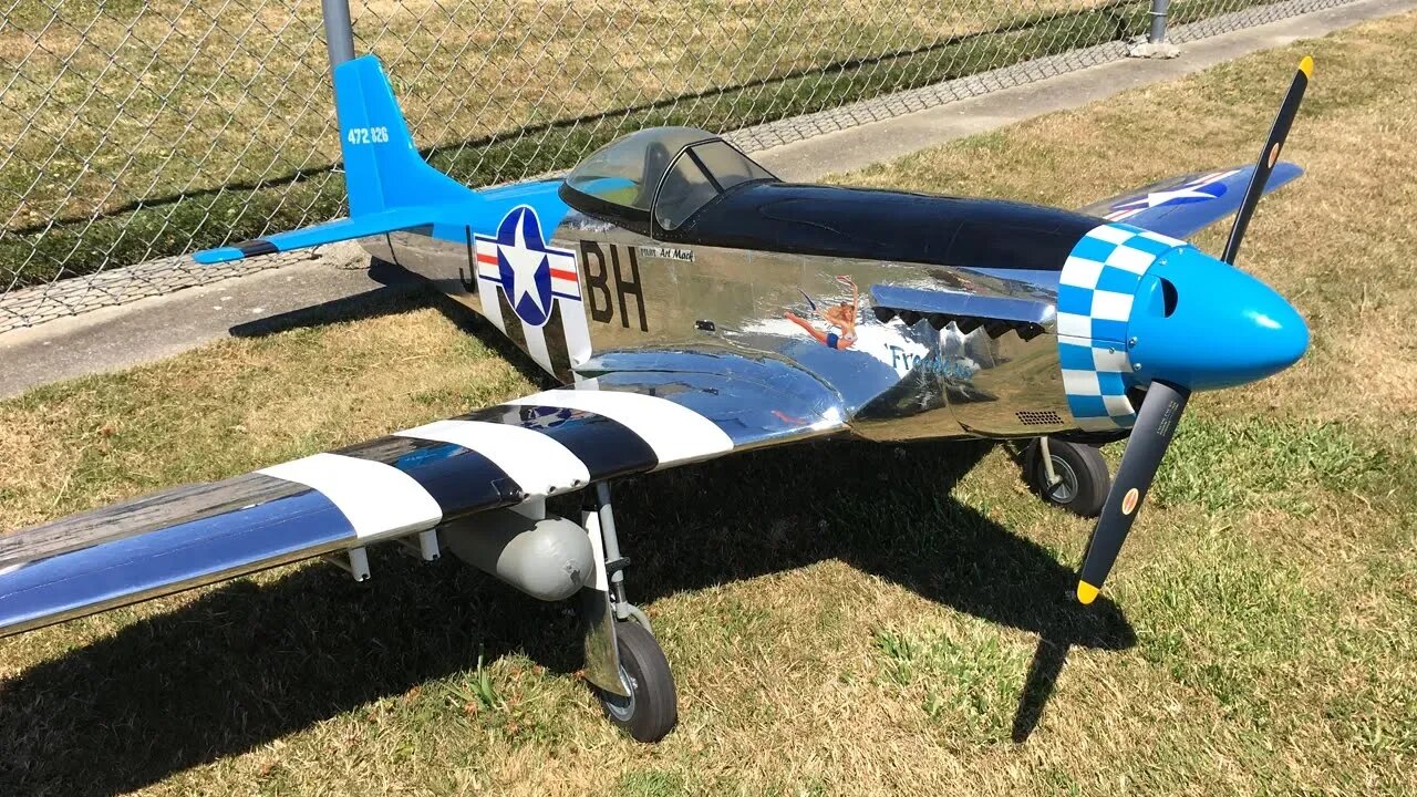 Bryan's Top Flite Giant Scale P-51 Mustang WWII Warbird Maiden Flight At Warbirds Over Whatcom