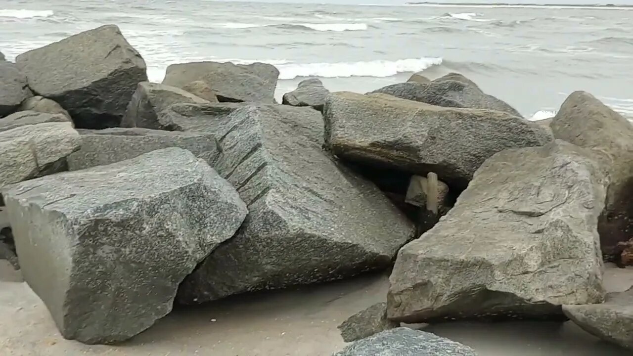 checking out the Atlantic at Vilano Beach cut before Ian