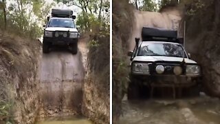 Driver does the impossible in this mind-blowing clip