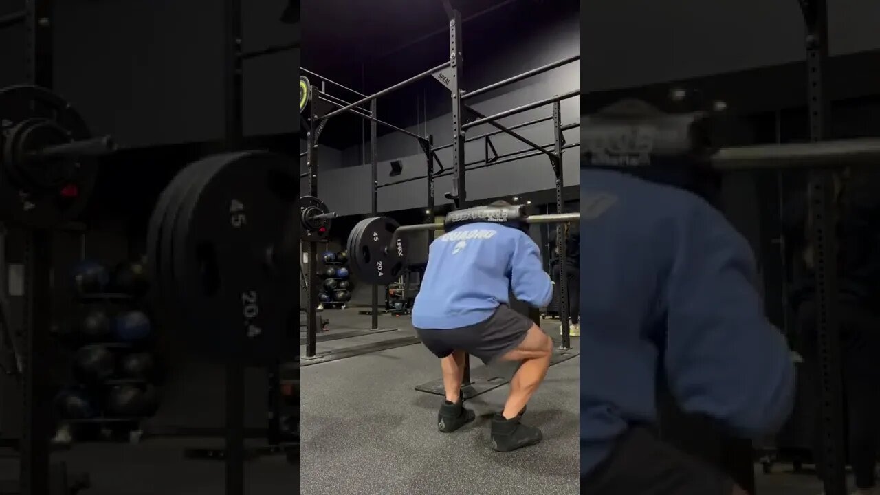 385x2 Squats