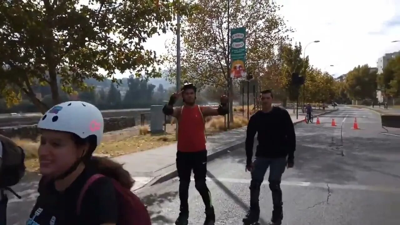 Patinando/Roller βΈπ¨πRuta Los Dominicos (Oriente Rollers)ππ Las Condes π Santiago Chile π
27.03.2022