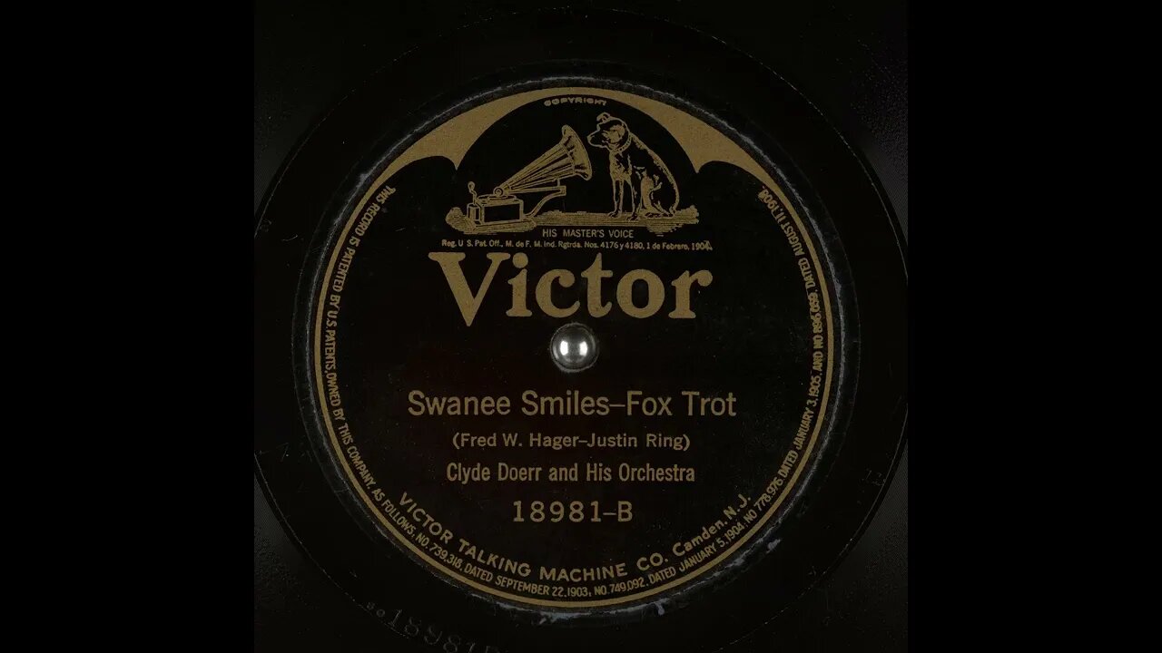 Swanee Smiles - Clyde Doerr and His Orchestra