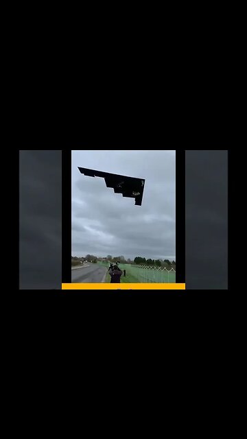 Watch This Stealth Bomber #Flying Like SciFi #Space Ships #Aviation #Pilot