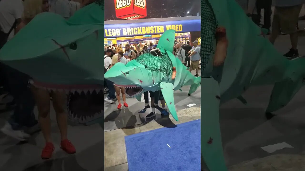 Gonna Need A Bigger Con