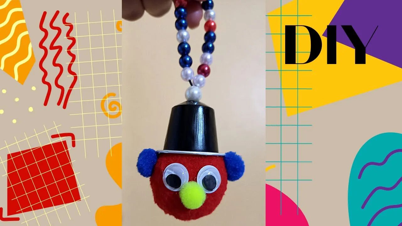 VÍDEO COMPLETO! URSINHO DE POMPOM E CÁPSULA DE NESPRESSO! DIY! MUITO FÁCIL DE FAZER!