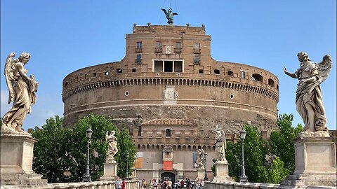 Ponte Sant’Angelo (St. Angelo Bridge)