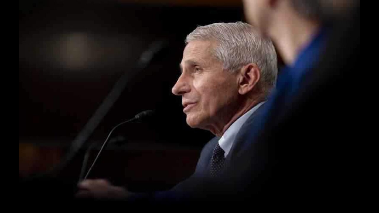 Fauci Urges Americans to Disinvite Unvaccinated Family Members From Holiday Gatherings