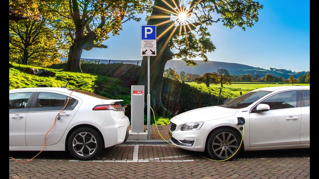 WATCH BUTTIGIEG'S FACE WHEN HE'S TOLD HOW MUCH ELECTRICITY EVS REALLY USE | DM CLIPS | RUBIN REPOR