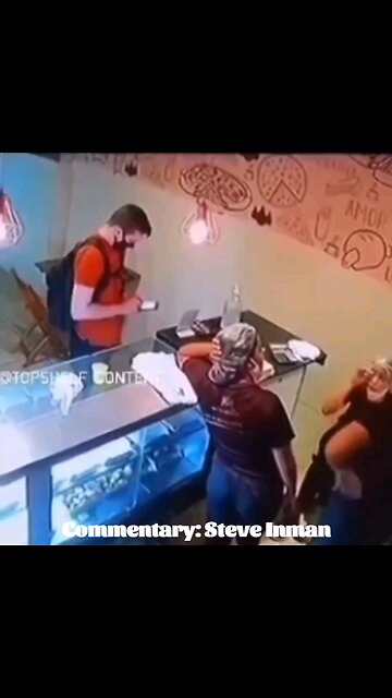 Food Delivery Driver Opens Fire on Armed Robbers