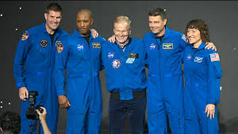 Meet the 5 Astronauts going to the moon //NASA// To the moon