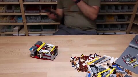 Building the LEGO Titanic in 10 minutes!