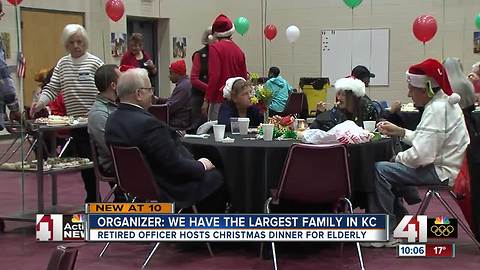 Retired police officer hosts Christmas dinner