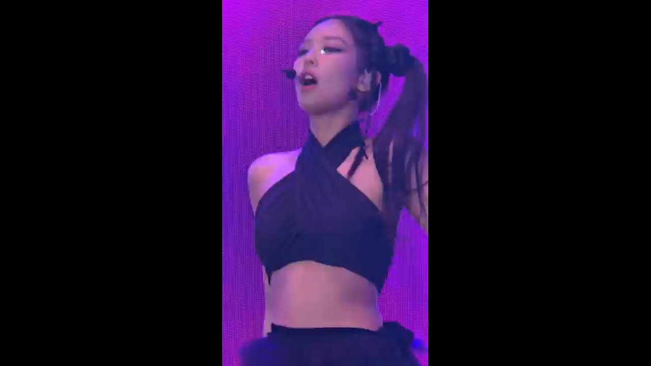 JENNIE - _You _ Me_ [BORN PINK] WORLD TOUR STAGE MIX VIDEO HIGHLIGHT CLIP(360P)