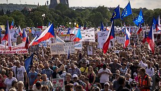 Protesters Call For Czech Republic's Prime Minister To Step Down