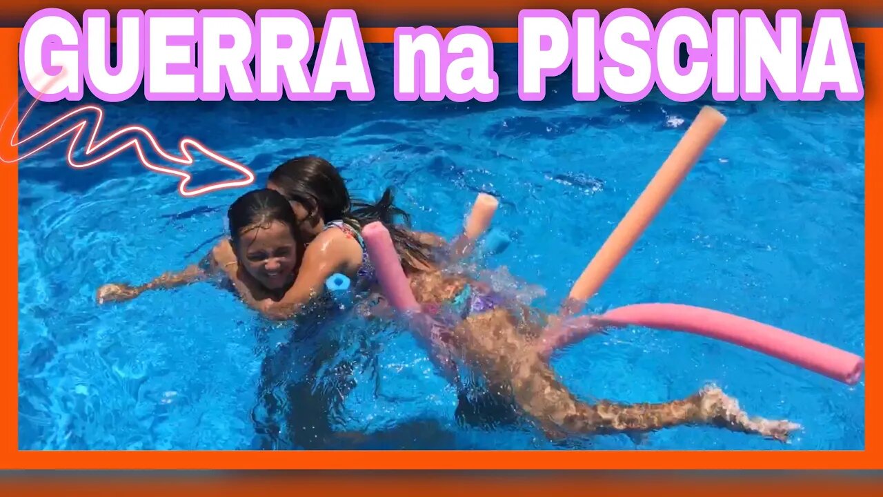 DESAFIO DA PISCINA | GUERRA na PISCINA - Lívia Karina e Bianca KIDS FUN