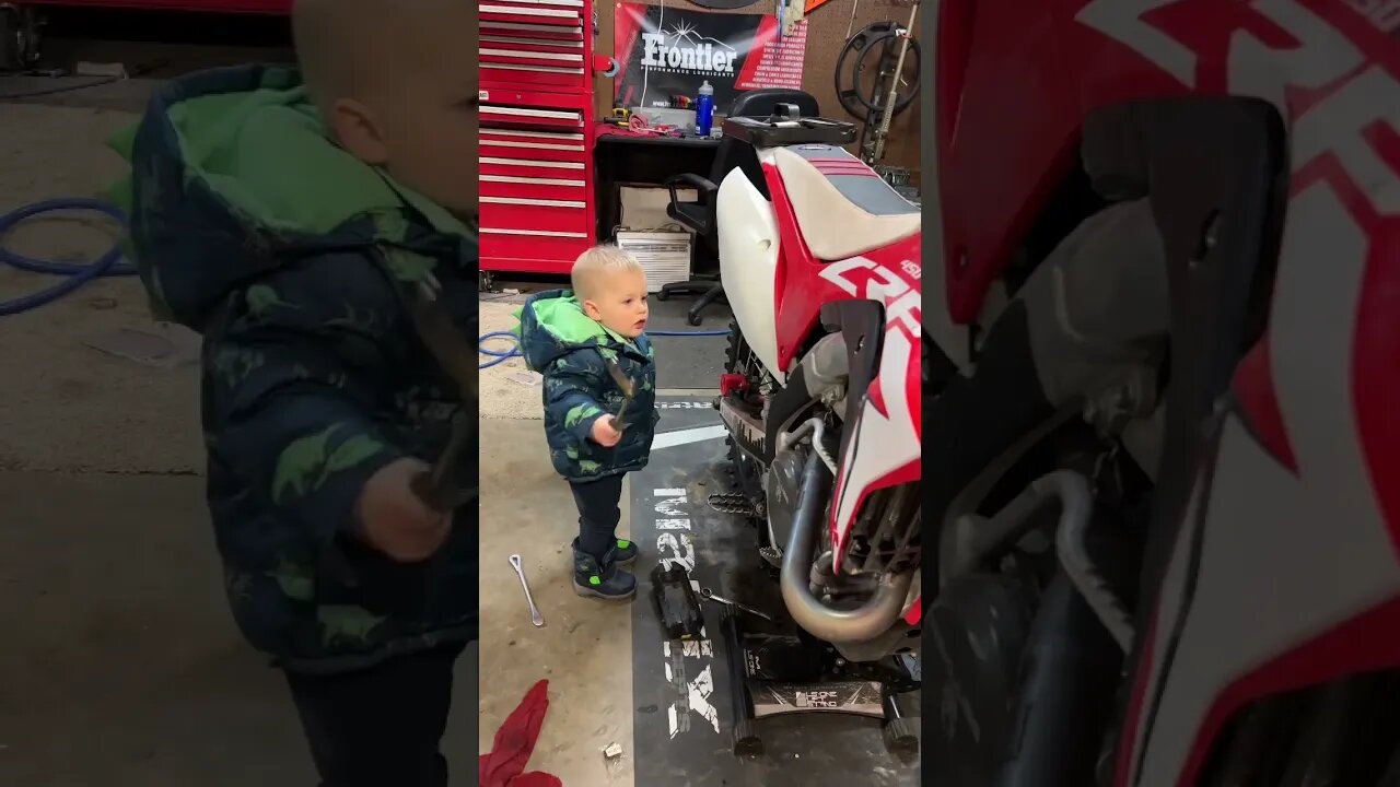 TODDLER WORKING ON DIRTBIKE! #shorts #dirtbike #bikework #mechanic