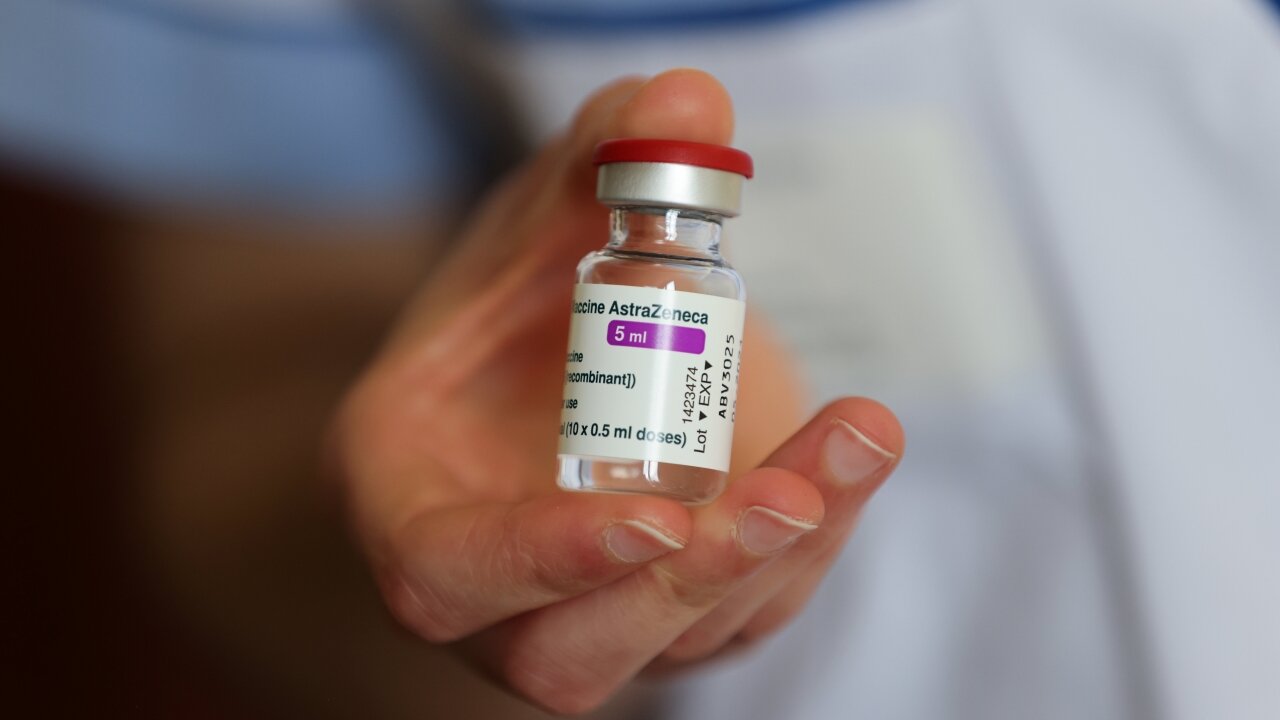 WH: U.S. To Send Vaccine Doses To Canada, Mexico