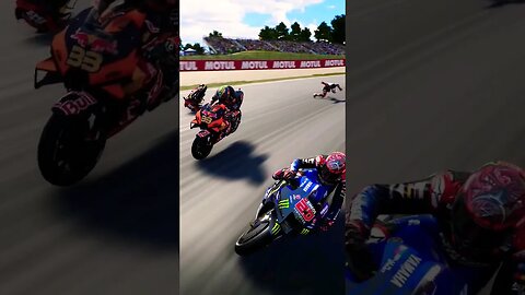 Yamaha M1 is a chaos on track.