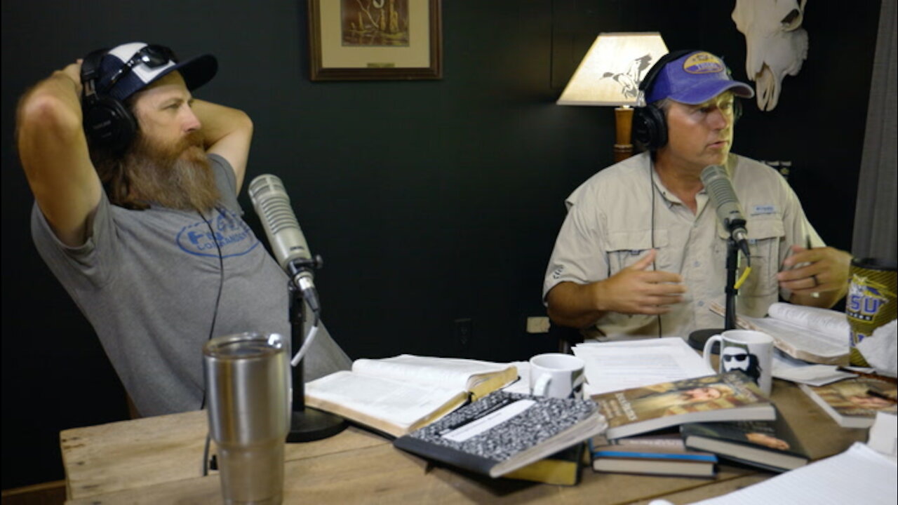 Phil's Prediction for America, Si's Refusal to Get ESPN, and Tim Tebow Tales | Ep 107