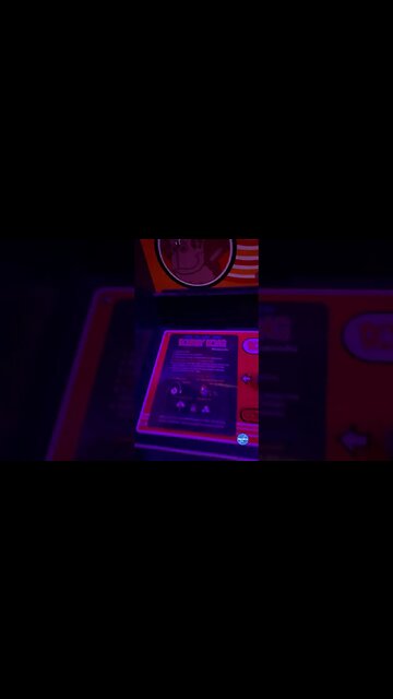 Come to the arcade with us! Playing Donkey Kong arcade the classic way feels right. #donkeykong